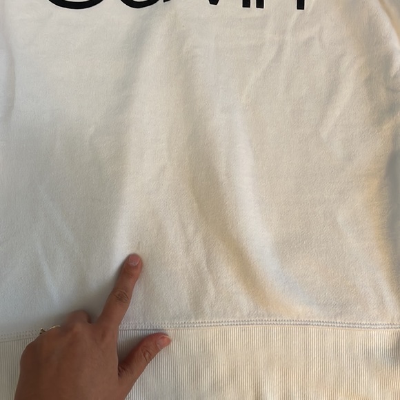 Calvin Klein Sweatshirt - Picture 5 of 6